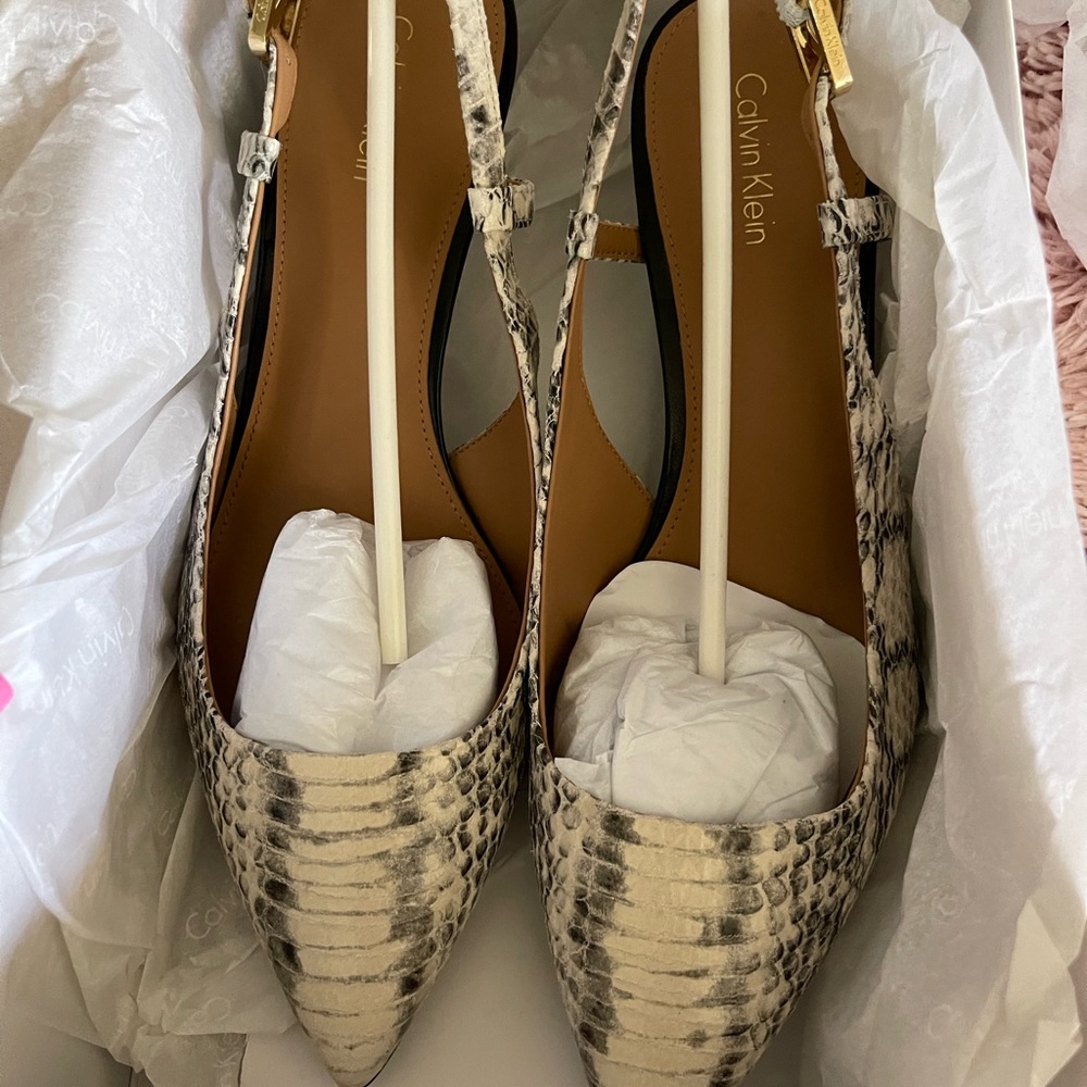 New Patsi Muted Calvin Klein White Heels